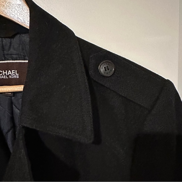 Michael Kors Men's (M) Wool Blend Black Pea Coat Button-Up Lined. Retail: $325 - Picture 2 of 12